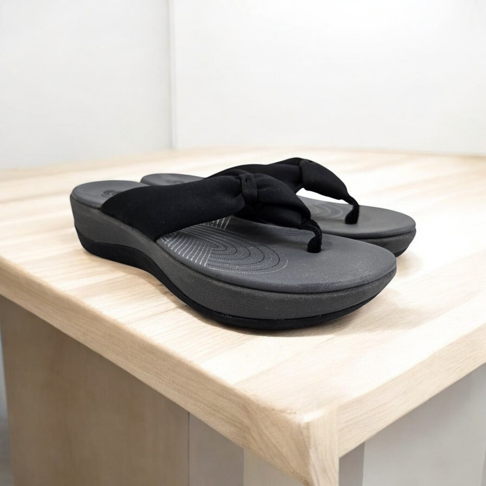 Clark's Cloudsteppers Arla Glison Black Fabric Wedge Sandals Women's 5 EUC